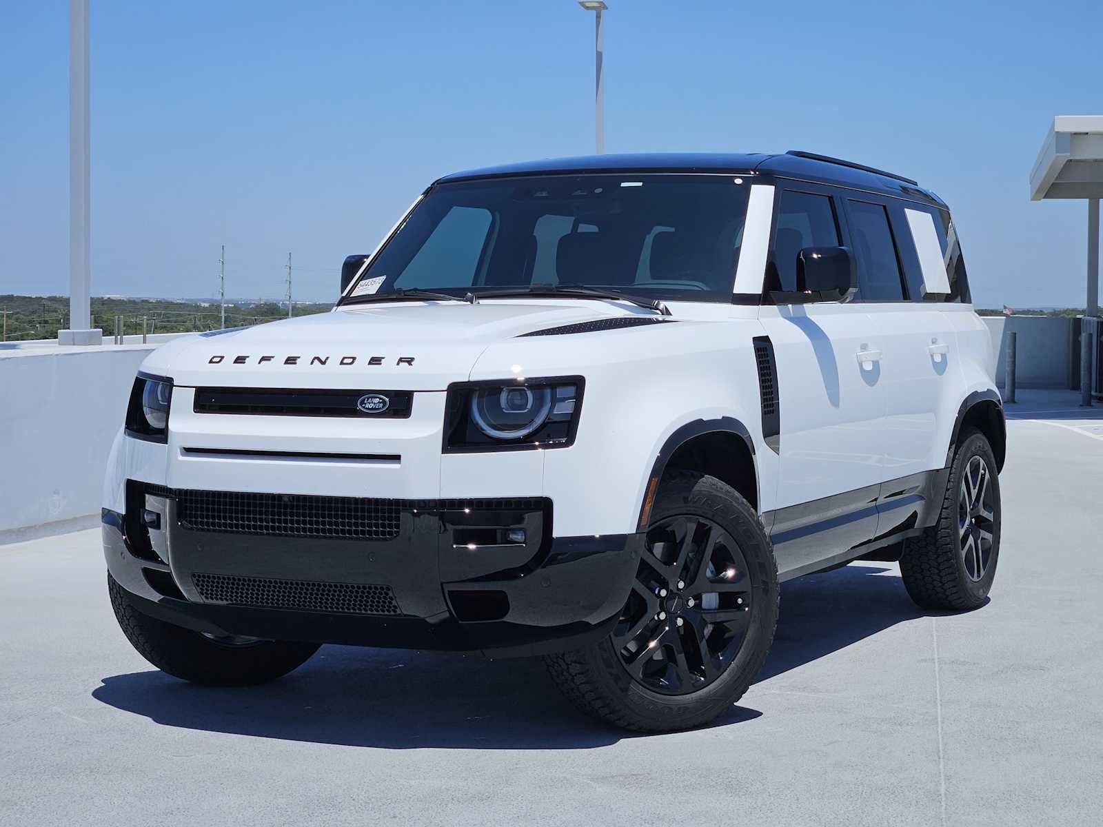 2026 LAND ROVER Defender 110 X-Dynamic SE