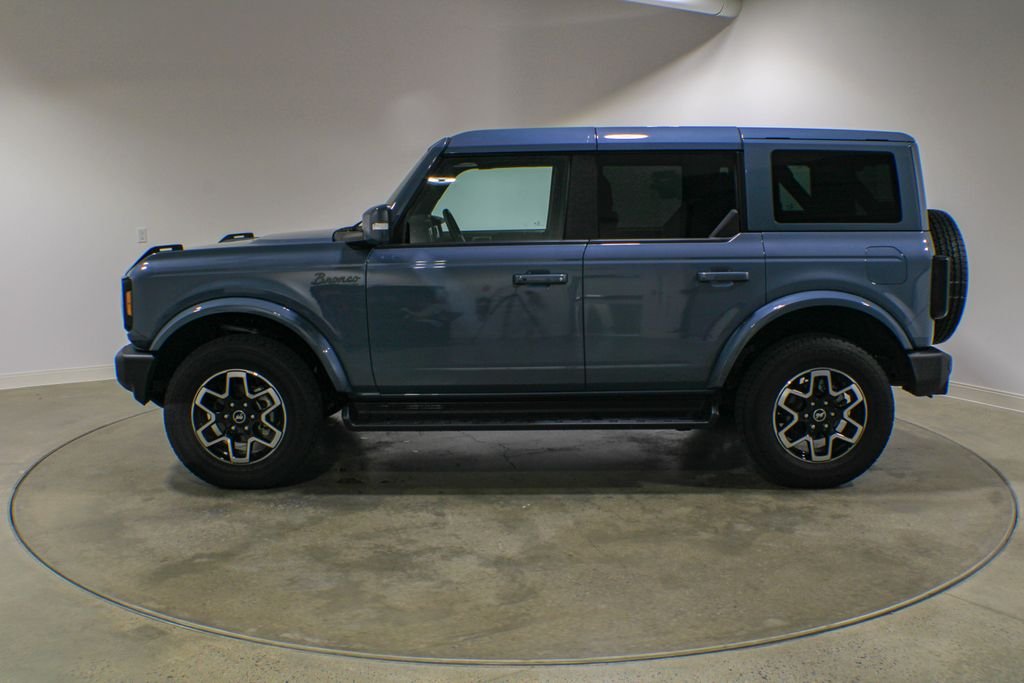 Used 2025 Azure Gray Metallic Ford Outer Banks image 3