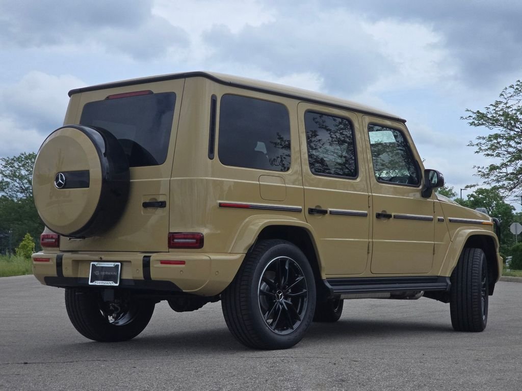 New 2026 MANUFAKTUR Desert Sand non-metallic Mercedes-Benz G 550 image 15