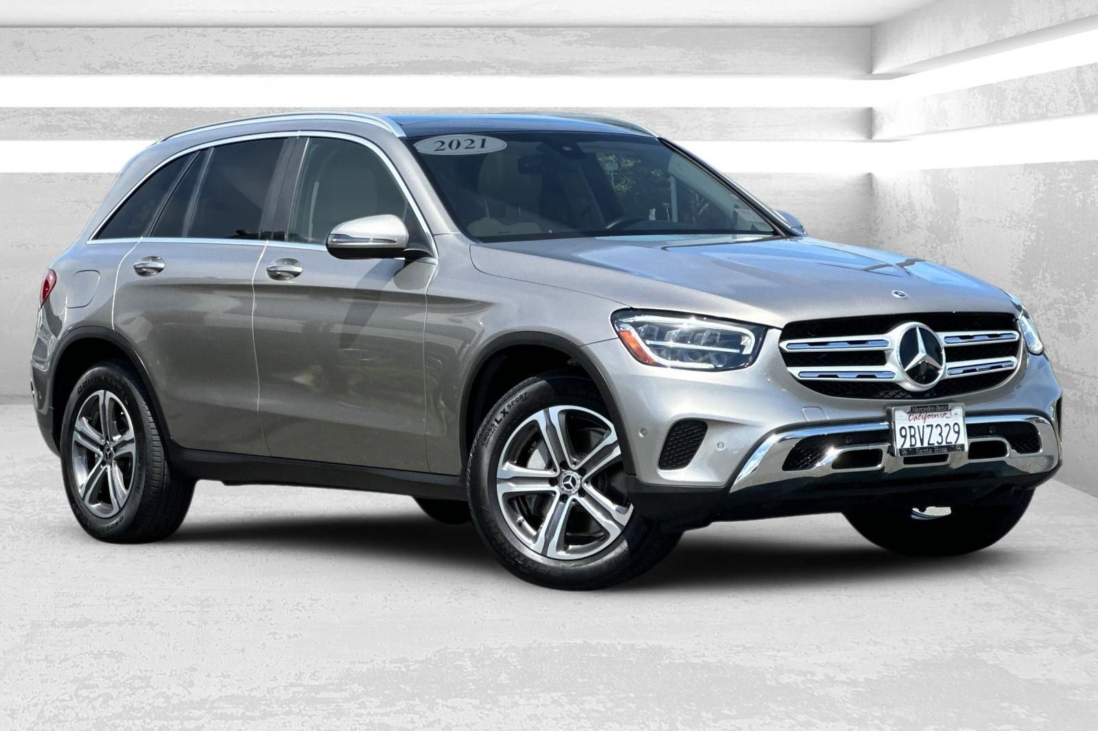 2021 Mercedes-Benz GLC GLC300's photo