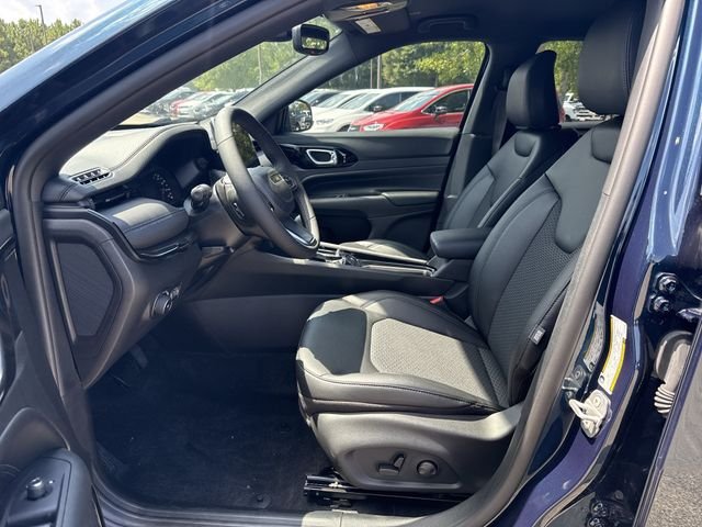 New 2026 Blue Jeep Latitude image 9