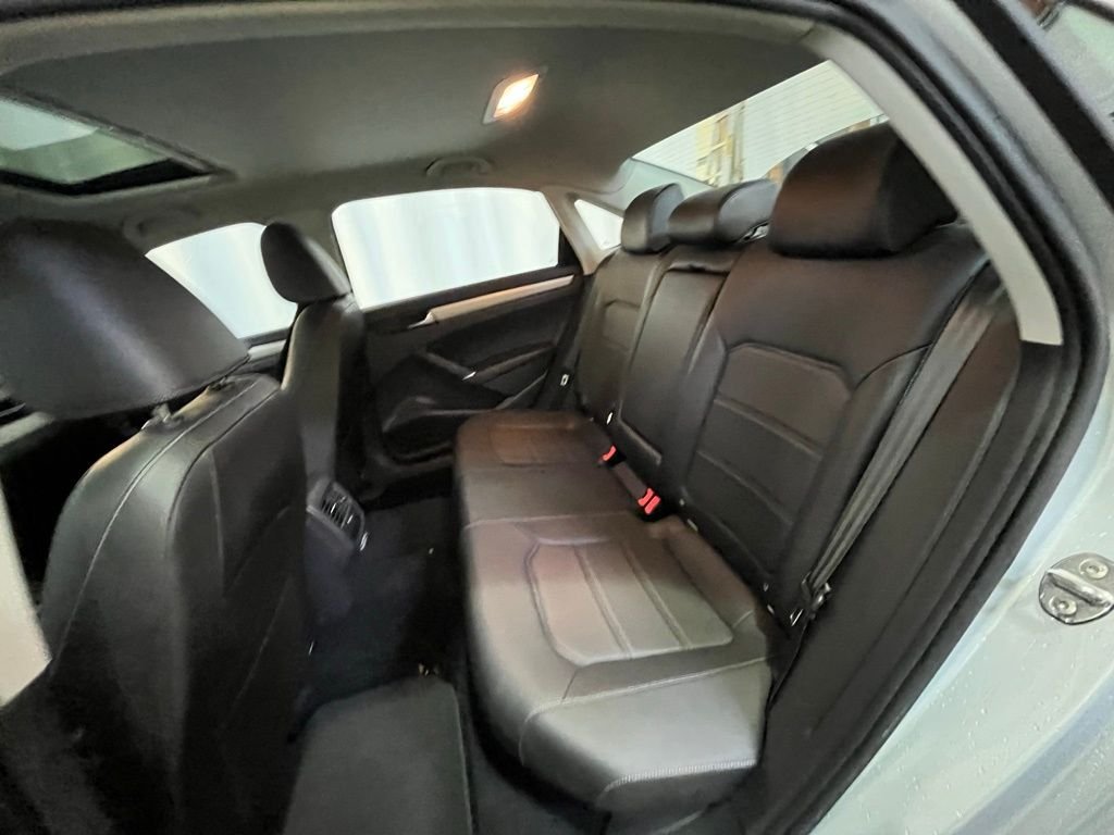 Certified Used 2020 Silver Volkswagen 2.0T SE image 25