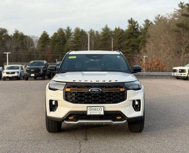 2026 Ford Explorer Tremor - Photo 11