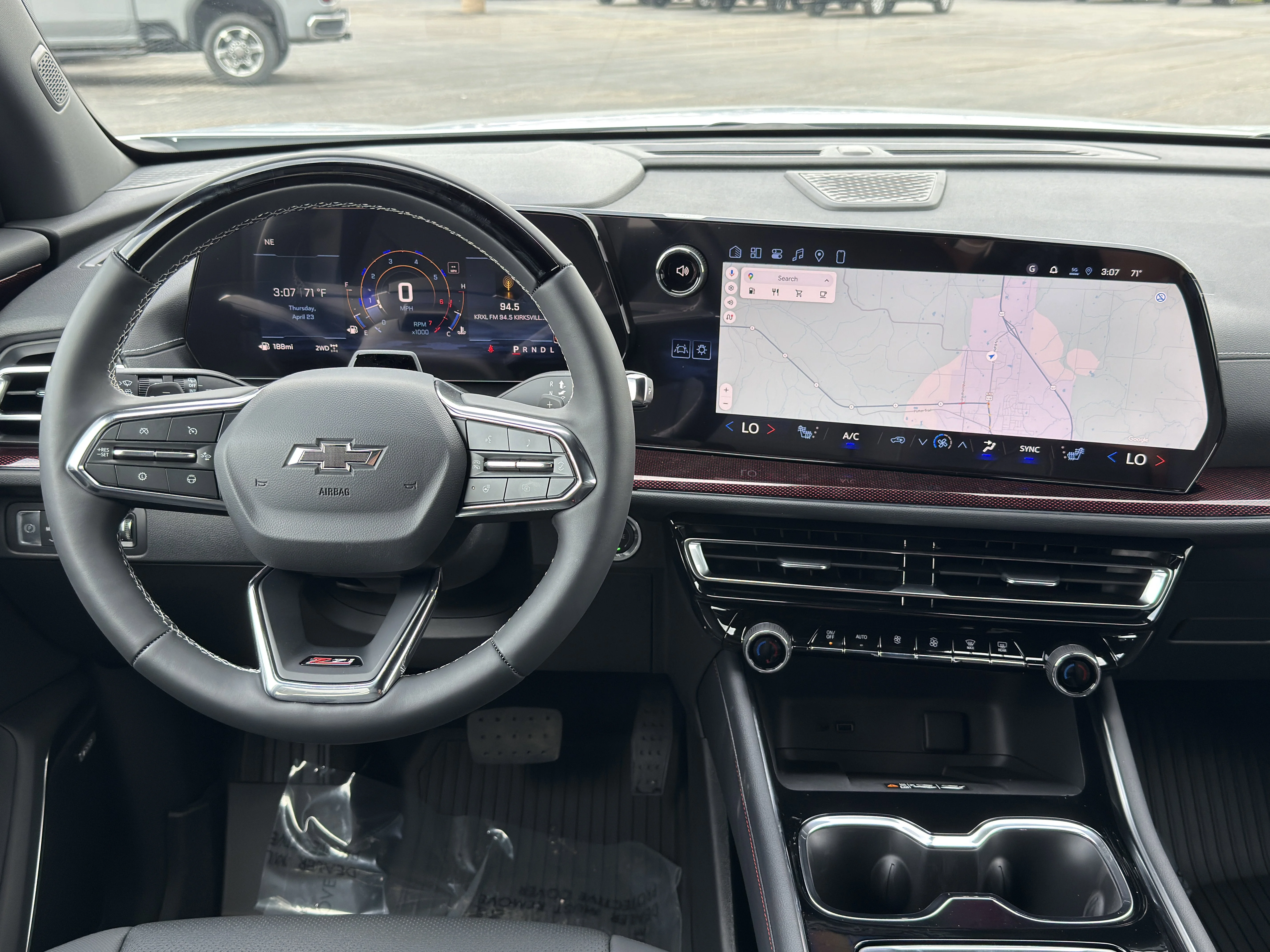 2026 Chevrolet Traverse Z71 - Photo 19