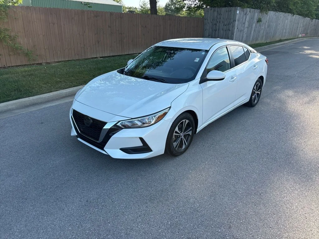 Used 2022 Aspen White Nissan SV image 1