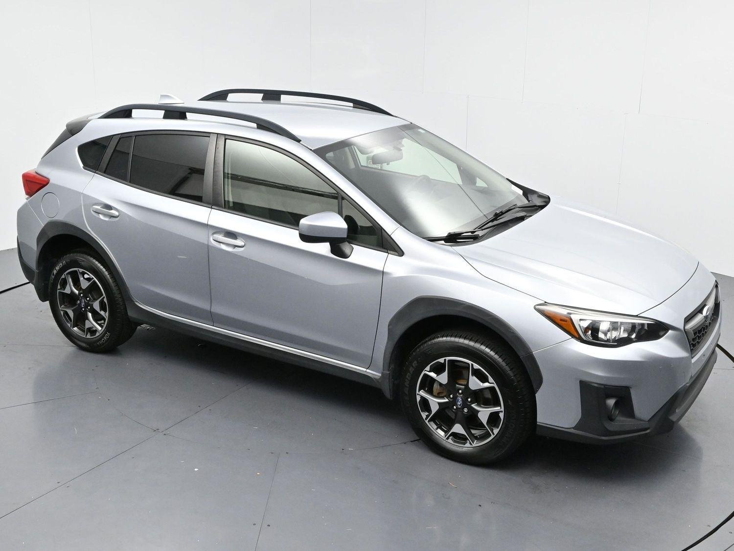 Used 2020 Ice Silver Metallic Subaru Premium image 34