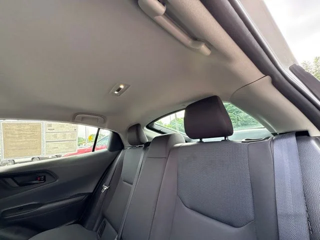 Used 2025  Toyota LE image 27