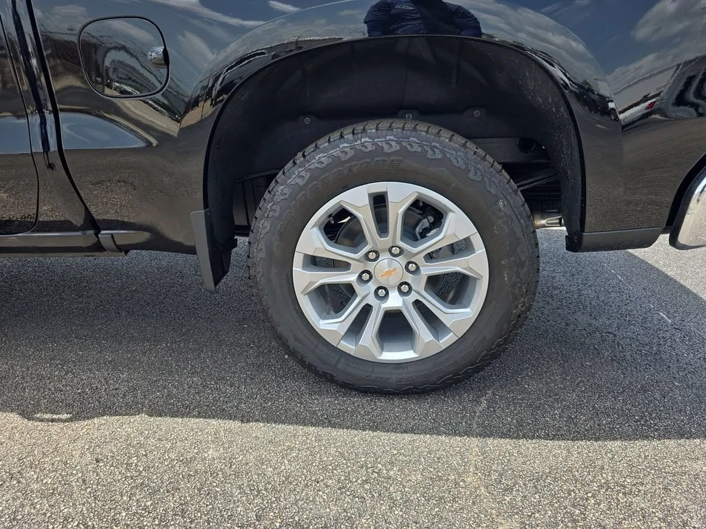 New 2026 Black Chevrolet LTZ image 39