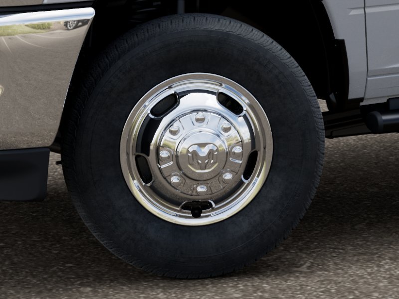 New 2026 Bright White Clear-Coat Exterior Paint RAM TRADESMAN image 8