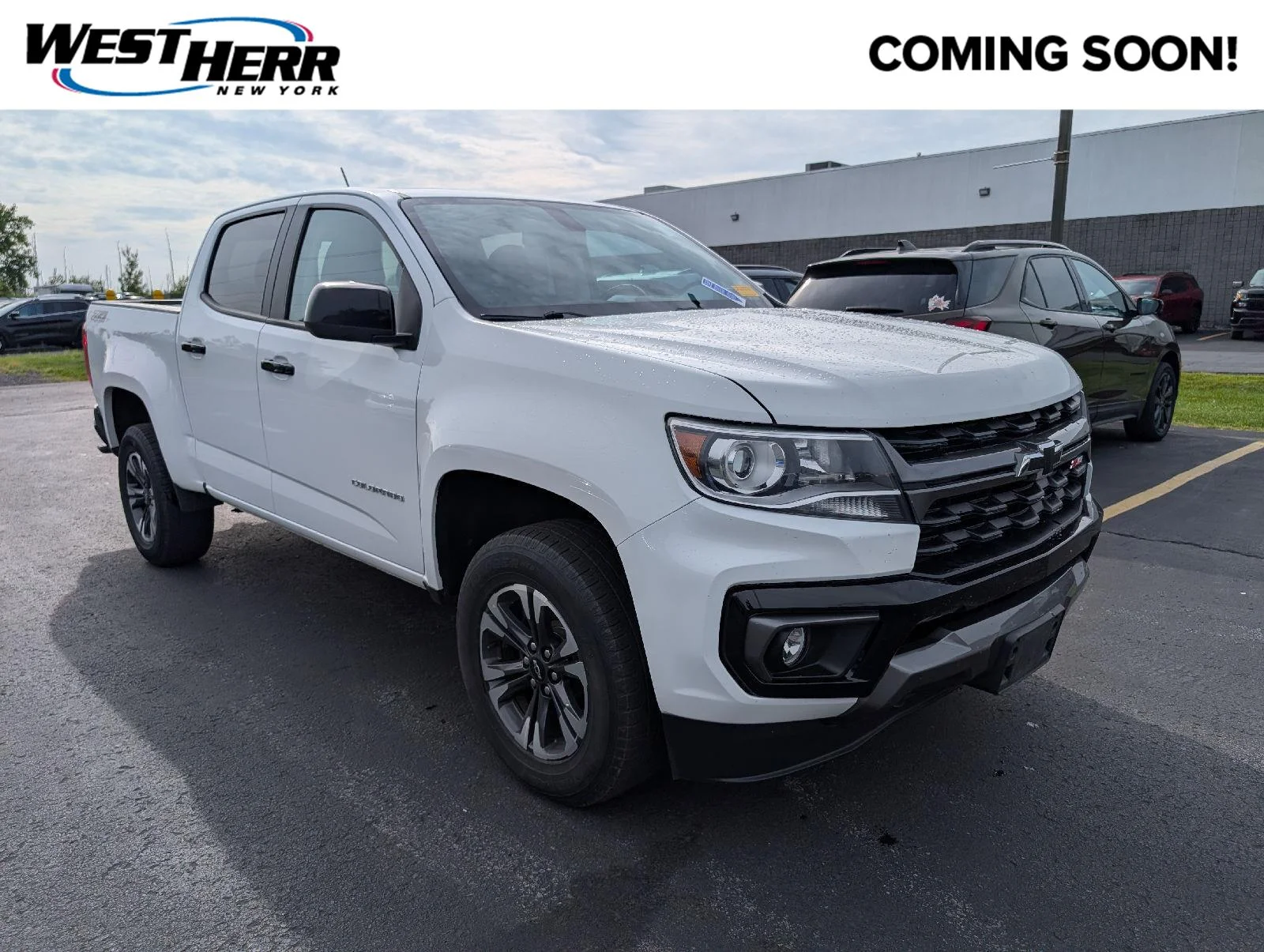 Used 2022 Summit White Chevrolet 4WD Z71 image 1