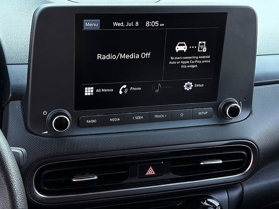 Used 2023 Cyber Silver Hyundai SE image 13