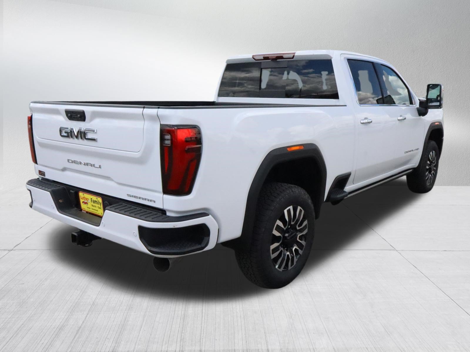 2026 GMC Sierra 2500HD Denali Ultimate - Photo 7