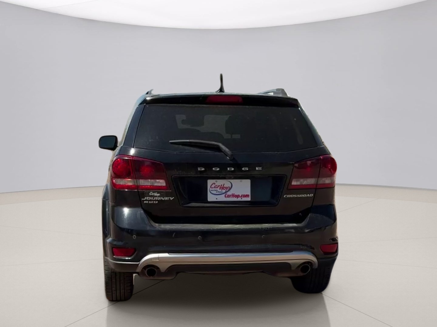 Used 2016 Black Dodge CROSSROAD image 4