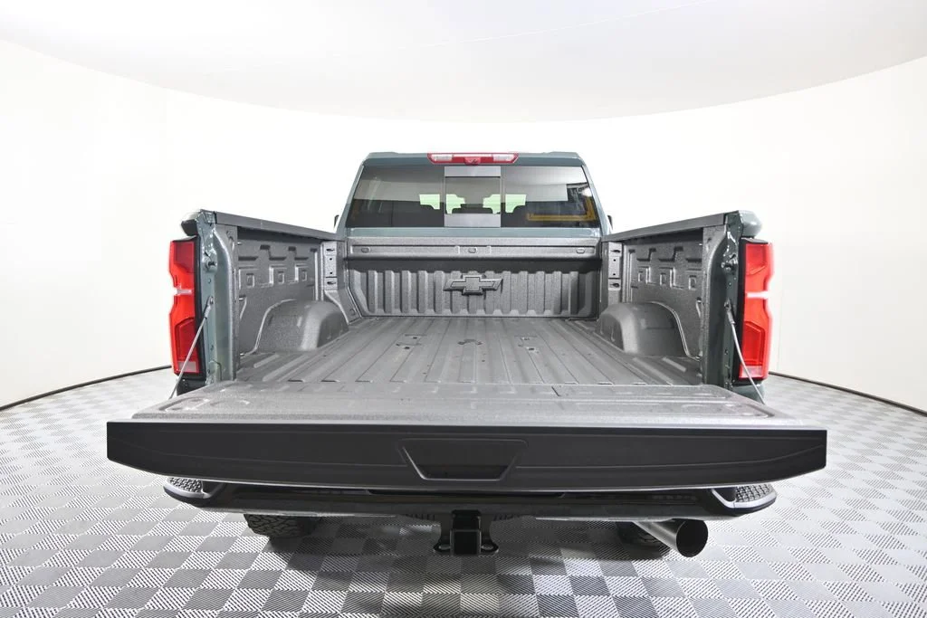 2026 Chevrolet Silverado 3500 HD LTZ - Photo 6