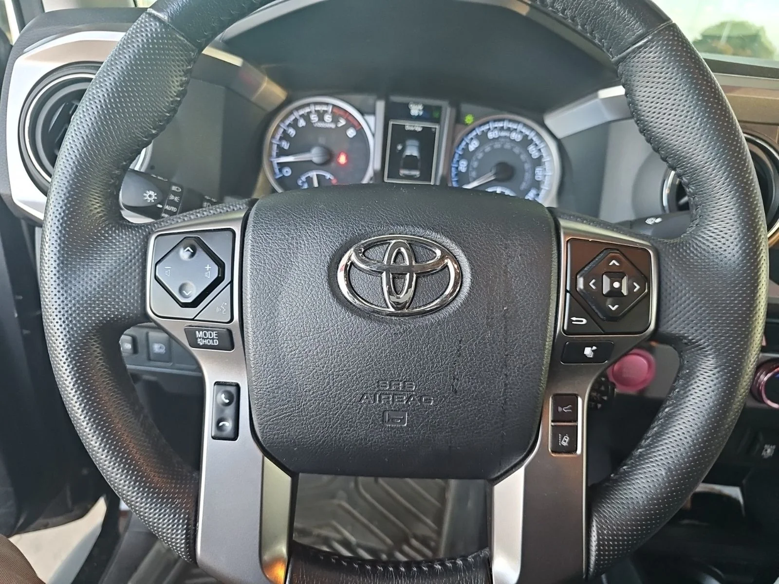 Used 2023 Black Toyota SR5 image 7