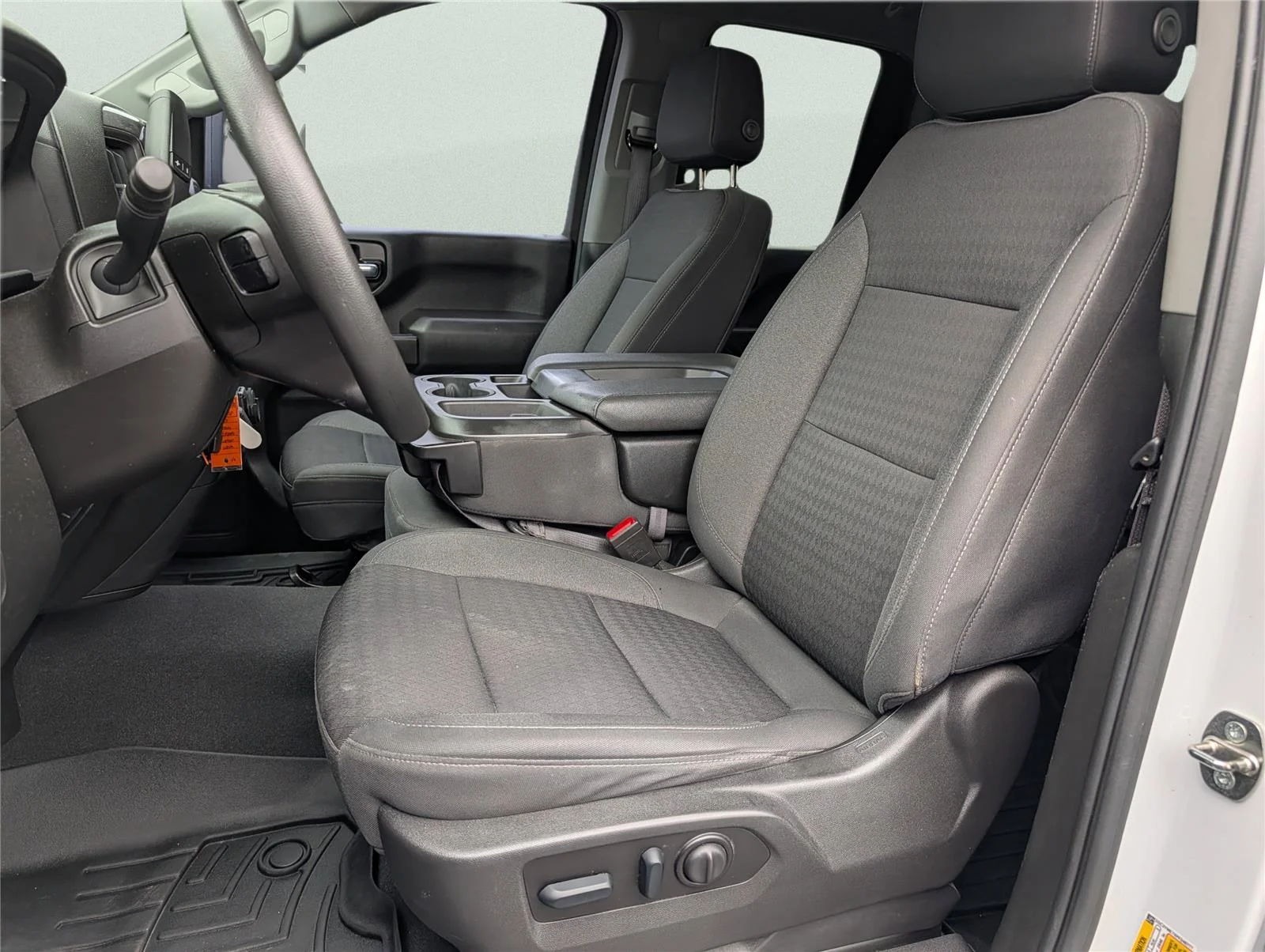 Used 2023 Summit White Chevrolet Custom image 13