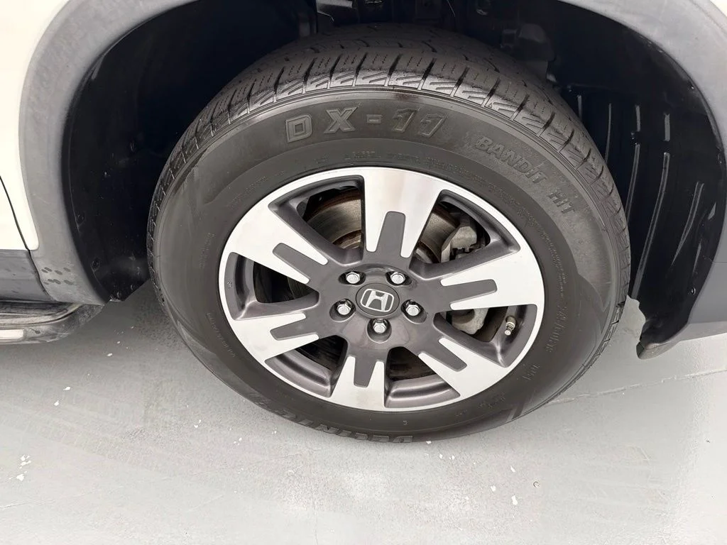 Used 2017  Honda RTL-T image 11