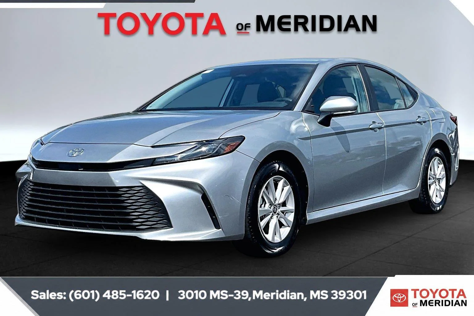 Used 2025 Celestial Silver Metallic Toyota LE (Natl) image 10