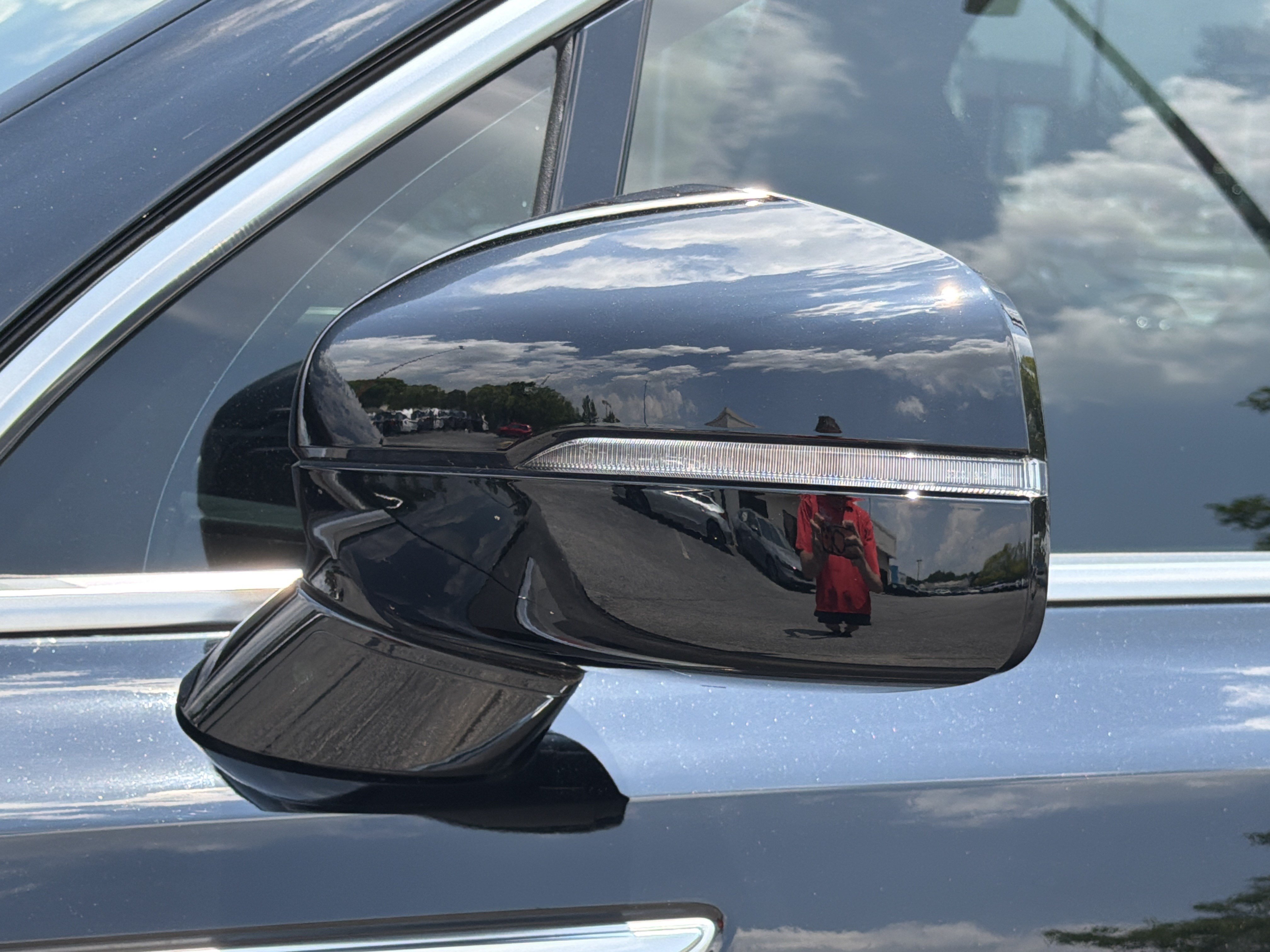 Used 2025 Ebony Black Kia S image 29