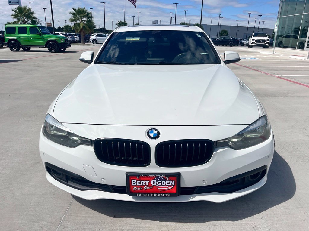 Used 2016 White BMW 320i image 2