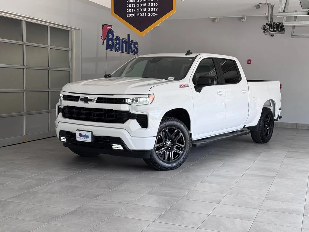 Certified Used 2024 Summit White Chevrolet RST image 2