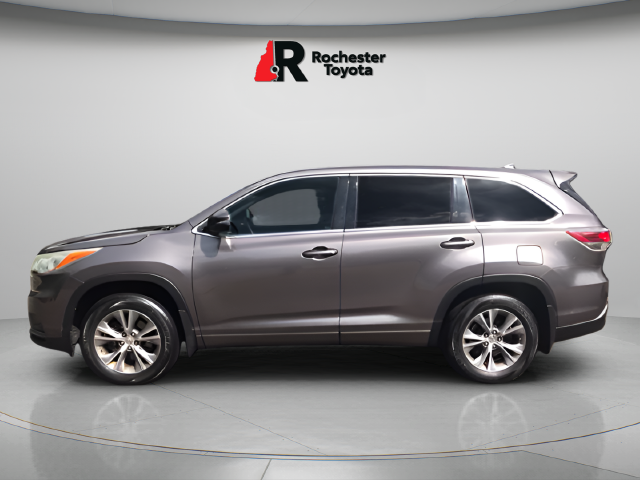 Used 2015 Gray Toyota LE Plus V6 image 4