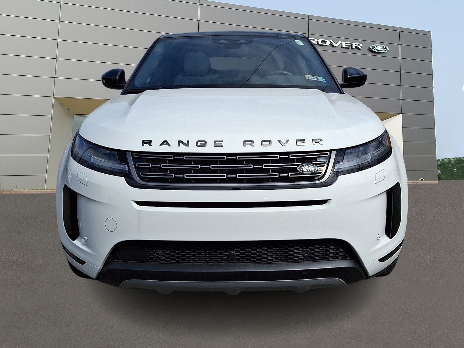 Certified Used 2026 Fuji White - 1AA Land Rover Core S image 8