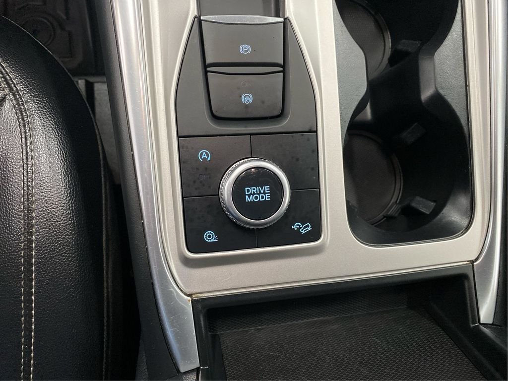 Used 2020 Blue Ford XLT image 21