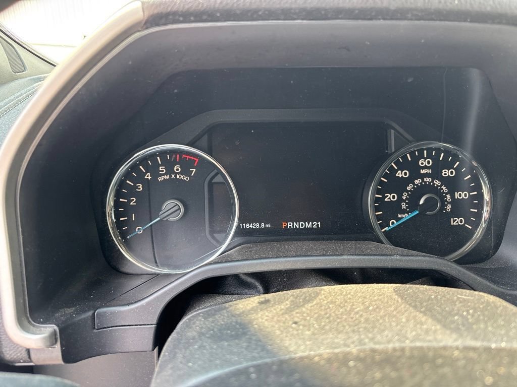 Used 2016 Silver Ford Lariat image 12