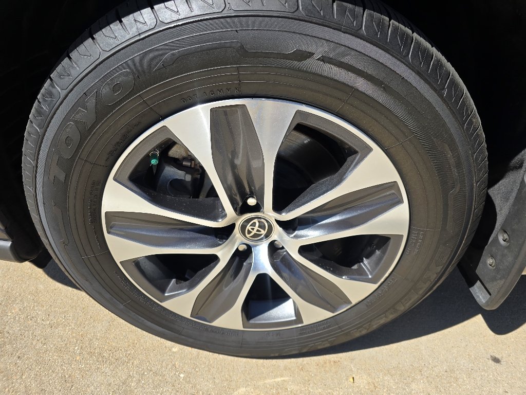 Used 2021 Blueprint Toyota XLE image 9