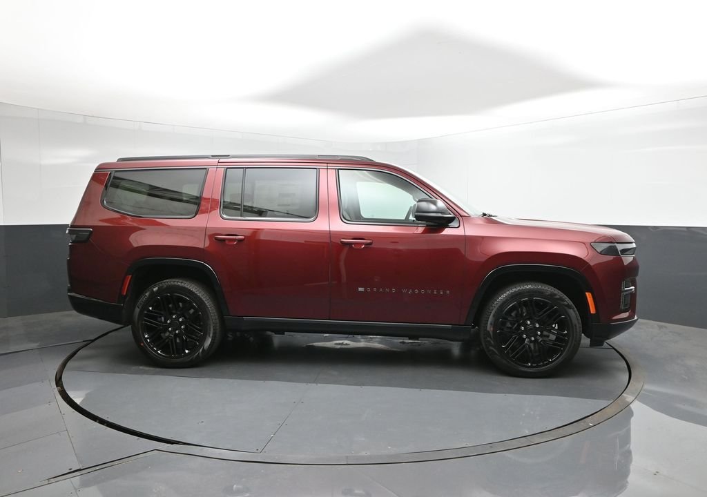 New 2026 Velvet Red Pearl-Coat Exterior Paint Jeep Limited Reserve image 26