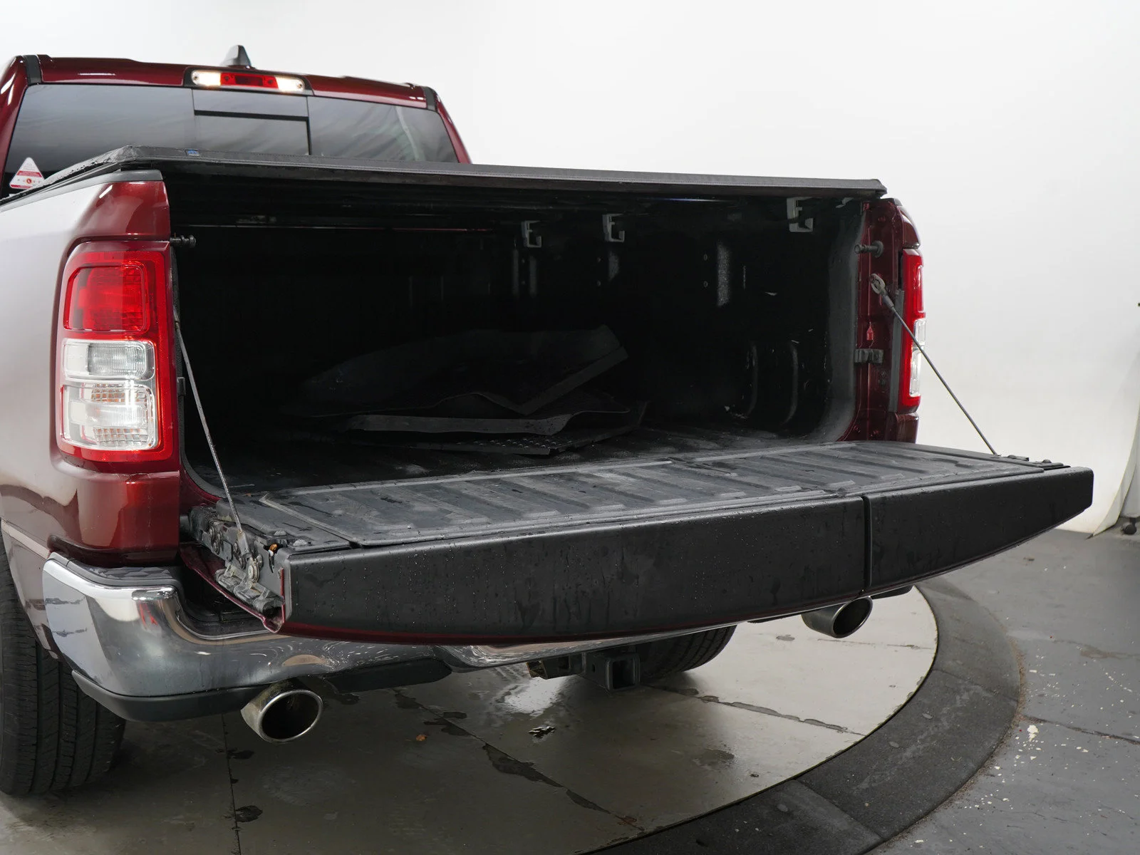 Used 2020 Delmonico Red Pearlcoat Ram Big Horn/Lone Star image 9