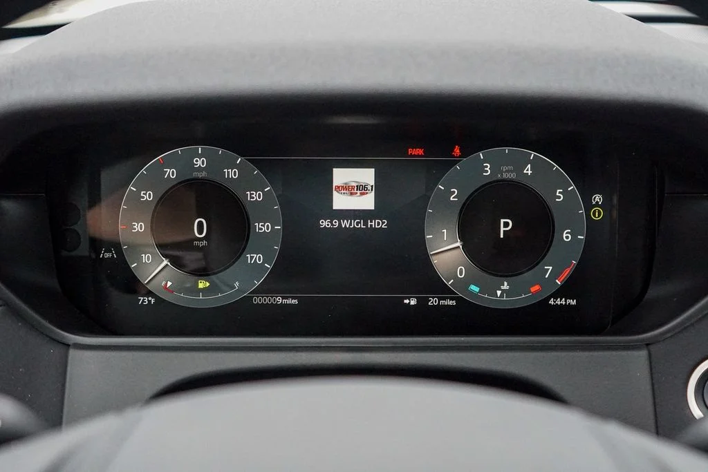 New 2026 Zadar Grey Prem Met Land Rover S image 18
