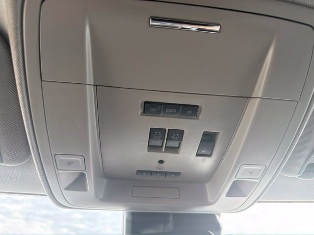 Used 2016 Summit White GMC Denali image 25