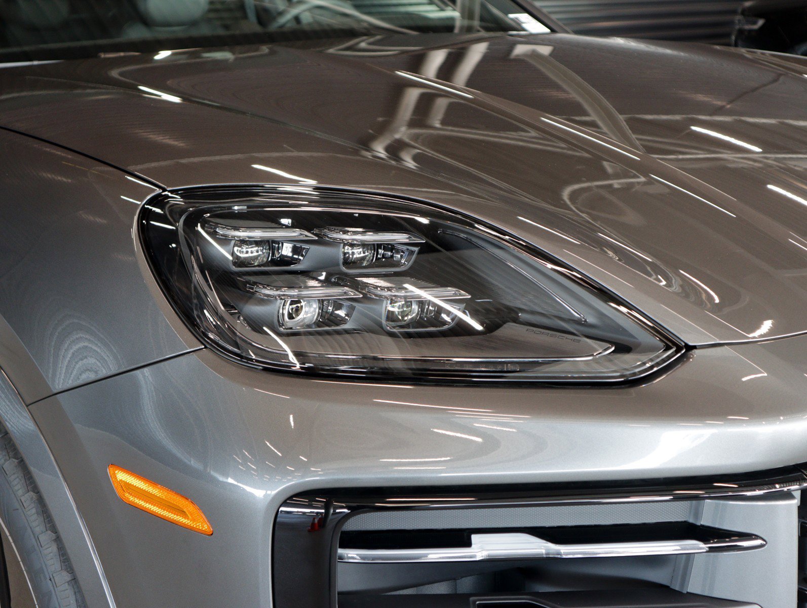 2026 Porsche Cayenne Coup E-Hybrid - Photo 26
