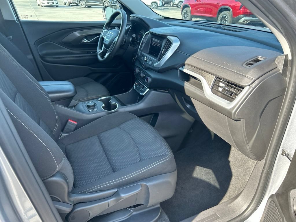 Used 2023 STERLING METALLIC GMC SLE image 15