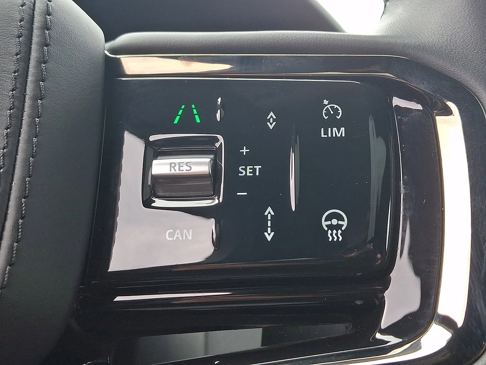 Used 2026 Black Land Rover S image 30