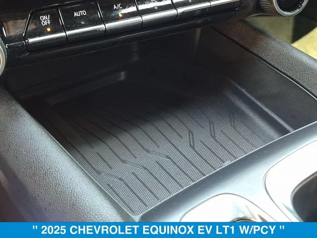 2025 Chevrolet Equinox EV 1LT - Photo 25