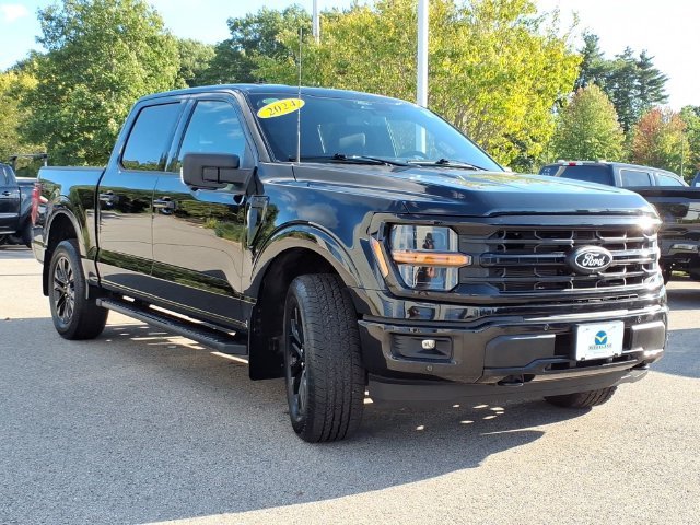 Used 2024 Black Ford XLT image 6