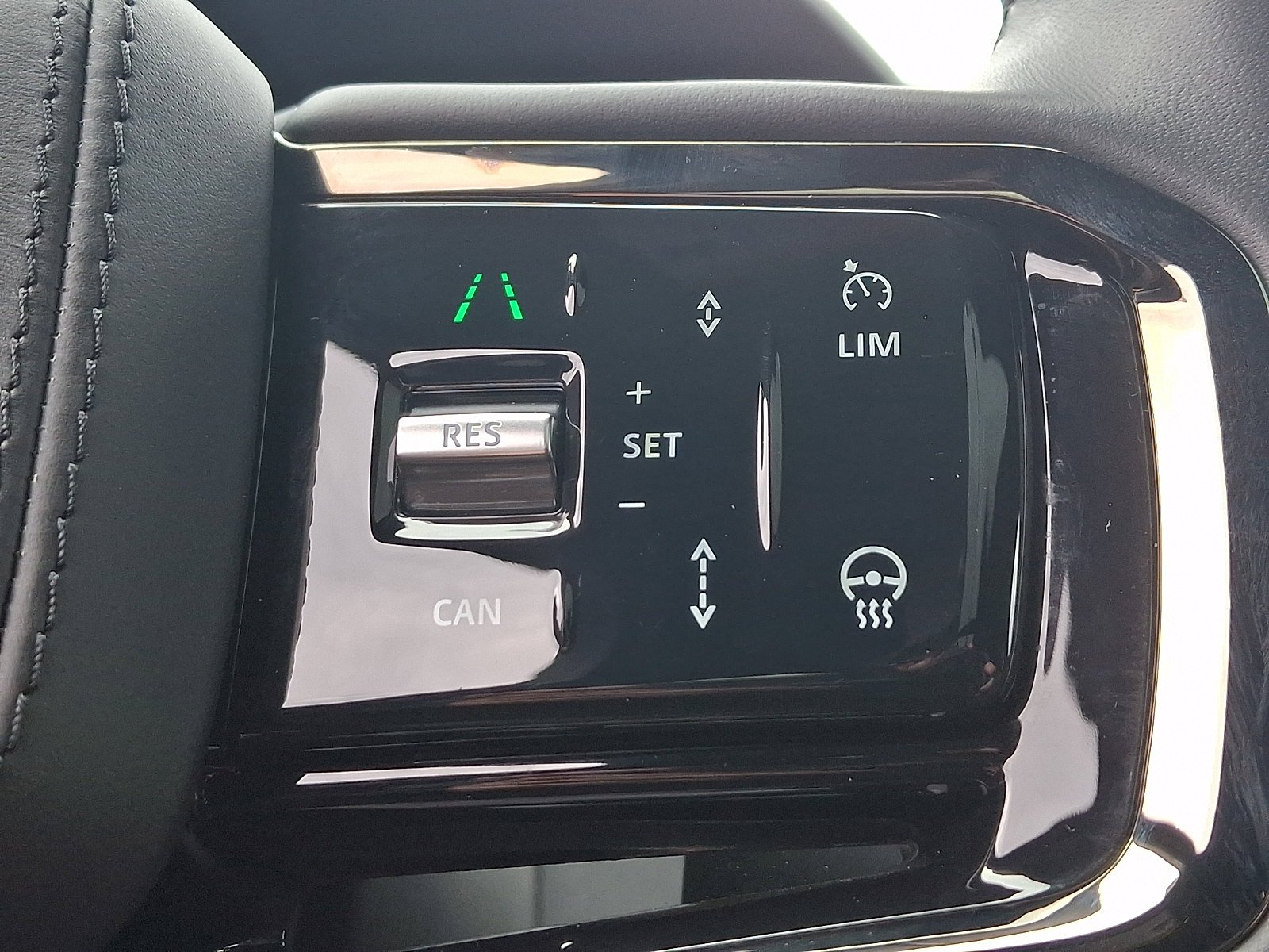Certified Used 2026 Black Land Rover S image 30