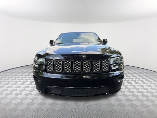 Used 2018 Jeep Grand Cherokee Altitude with VIN 1C4RJEAG1JC338519 for sale in Newnan, GA