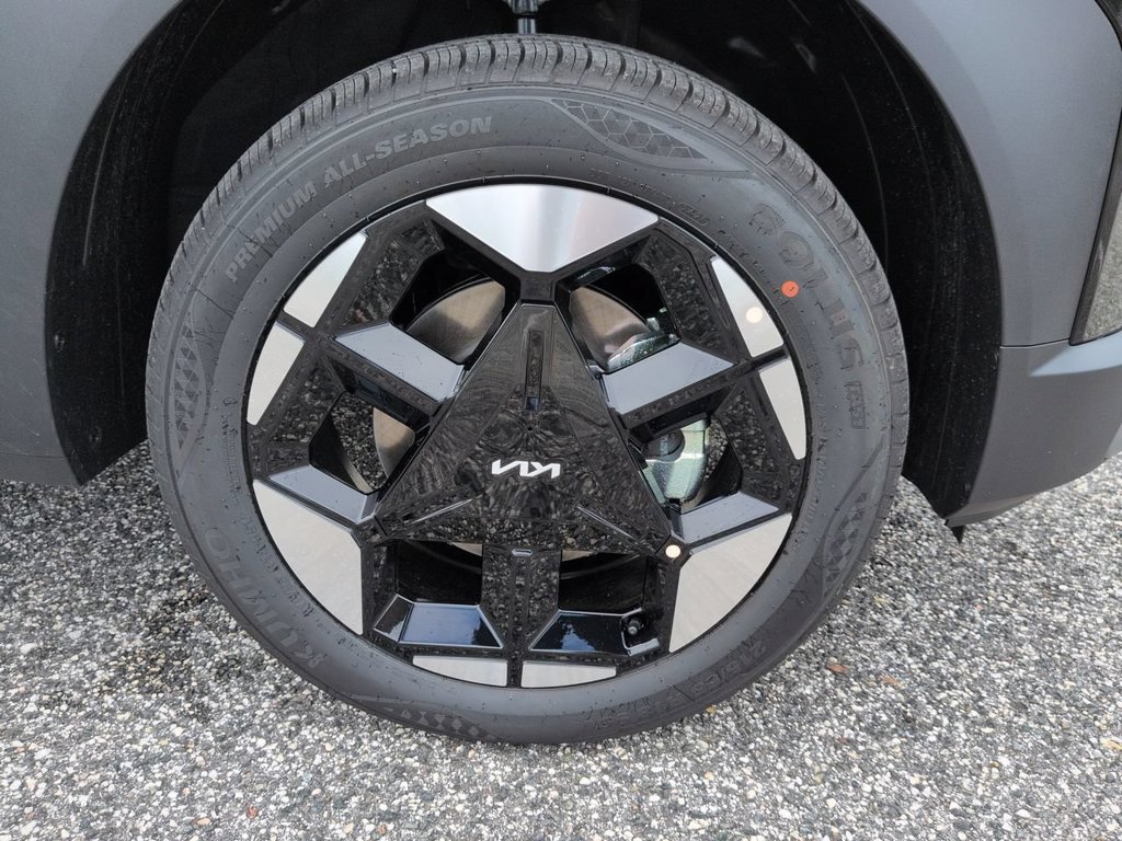 New 2027 Aurora Black Pearl Kia S image 12