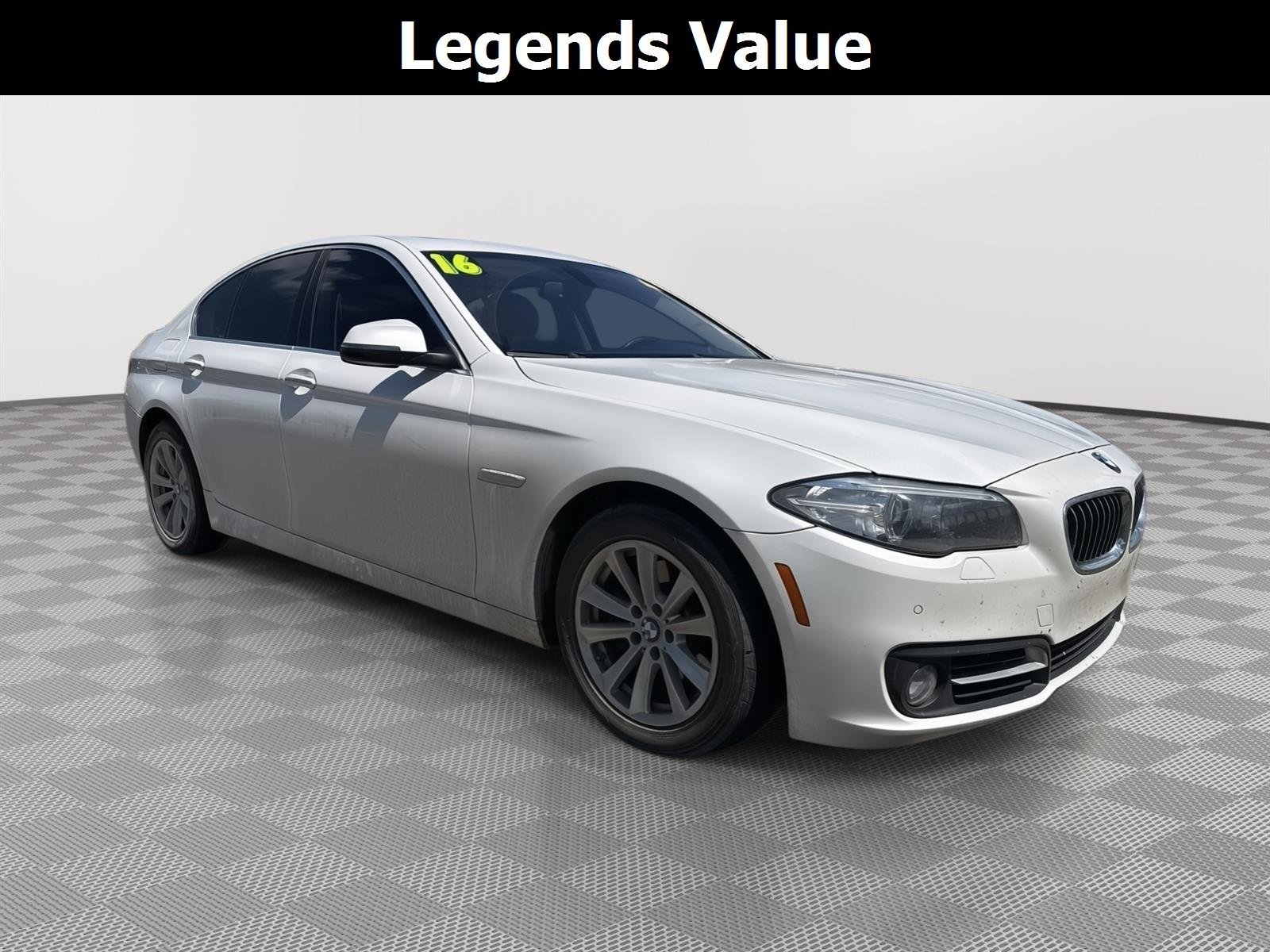 2016 BMW 5 Series 528i