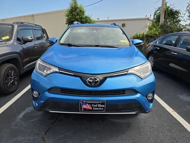 Used 2017 Blue Toyota XLE image 2