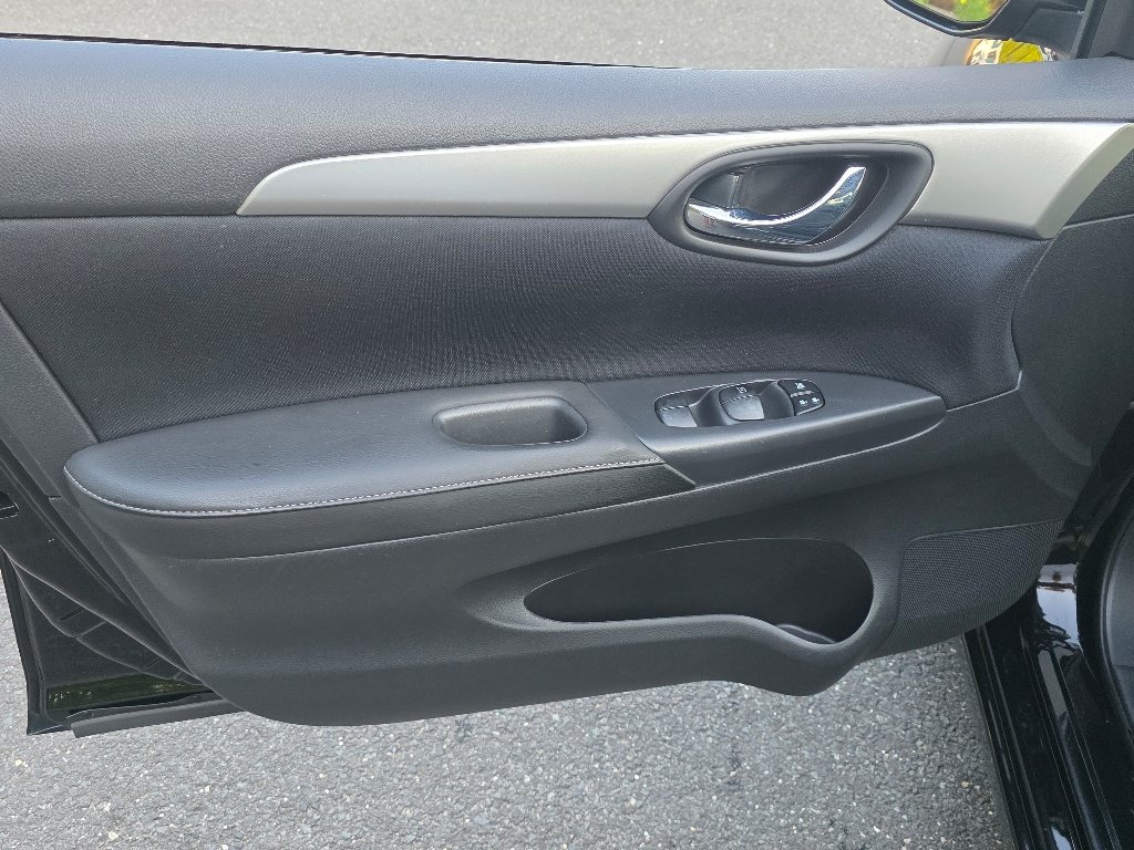 Used 2016 Super Black Nissan S image 26