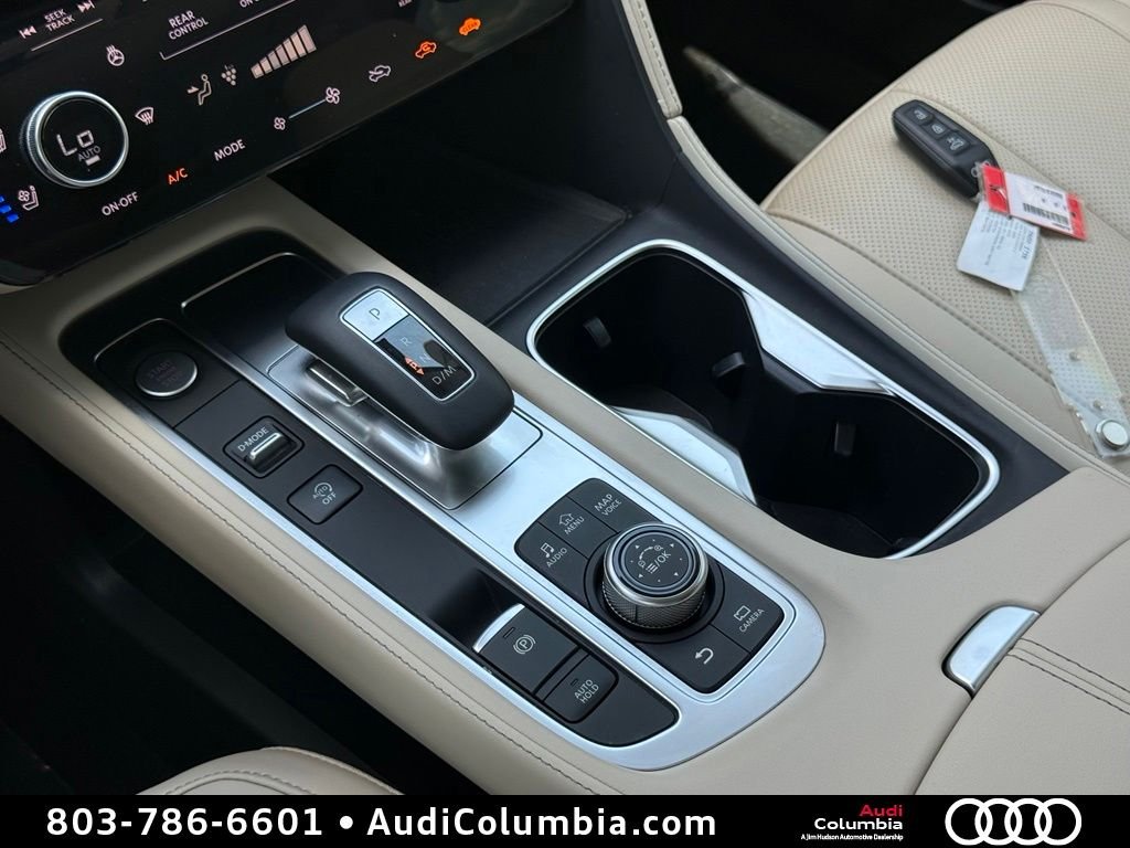 Used 2024 Silver INFINITI Sensory image 33
