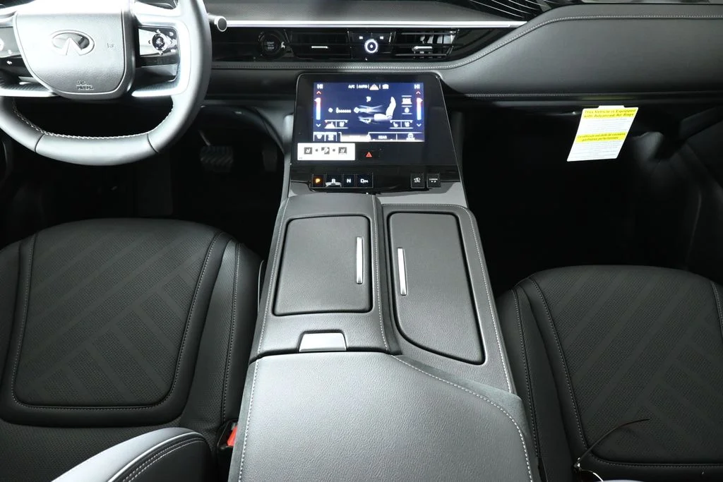2026 INFINITI QX80 Luxe - Photo 19