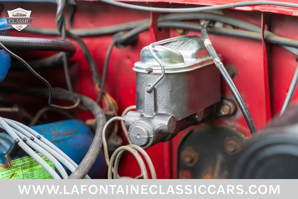 Used 1975 Red Ford  image 69
