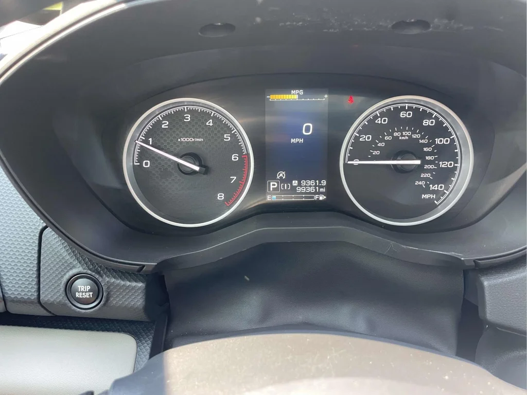 Used 2023 Crystal White Pearl Subaru Limited image 20