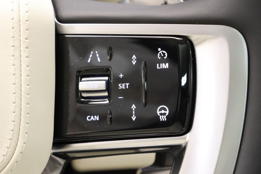 New 2026 Varesine Blue Land Rover SE image 19